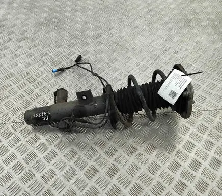 BMW 4 F32 F33 Front shock absorber/damper 6864759