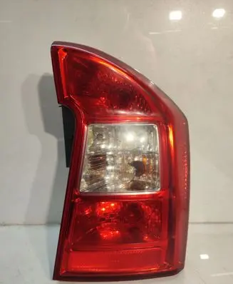 KIA Carens II Rear/tail lights 924021D0