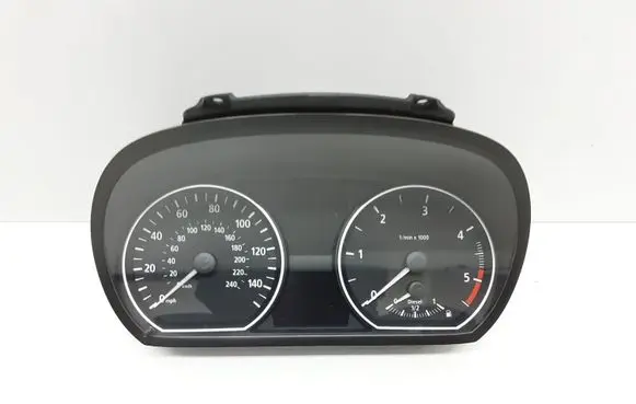 BMW 1 E81 E87 Speedometer (instrument cluster) 9110196