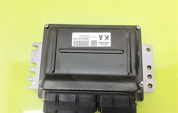 Nissan Almera Tino Engine control unit/module MEC32411