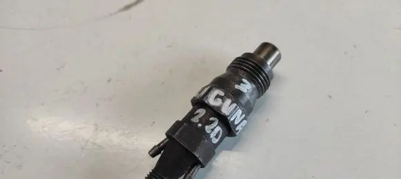 Renault Laguna I Fuel injector KCA17S42 67024