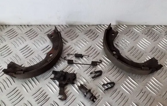 KIA Sorento Other handbrake/parking brake parts 