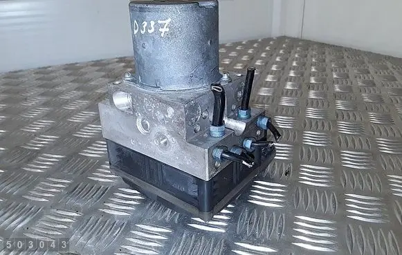 BMW 5 F10 F11 ABS Pump 6799517 0265960375
