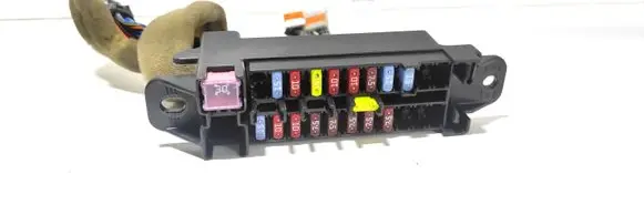 Mazda 2 Fuse module