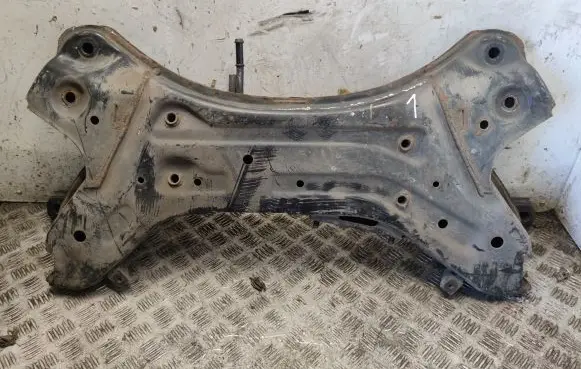 KIA Sportage Front subframe 624012Y200