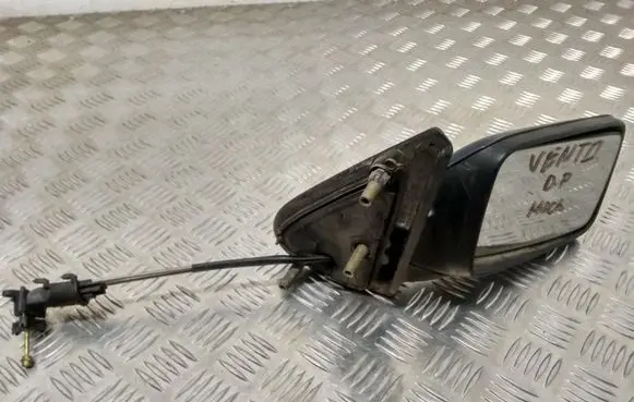 Volkswagen Vento Manual wing mirror 17387 0217388