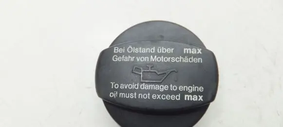 Mercedes-Benz S W220 Oil filler cap 1110180302
