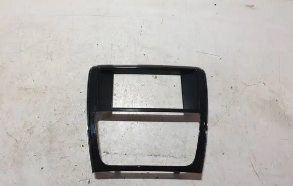 Jaguar XJL Radio/GPS head unit trim 10002912 AW93044B88AF 21214