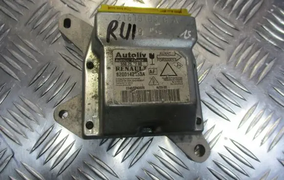 Renault Laguna II Airbag control unit/module 8200142133A
