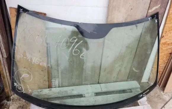 Saab 9-3 Ver2 Front windscreen/windshield window 43R00342