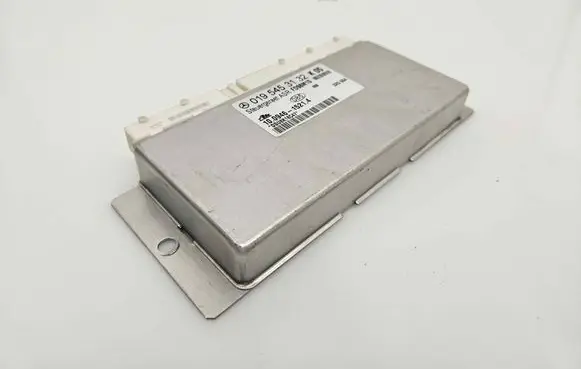 Mercedes-Benz E W211 ABS control unit/module 0195453132 10094615214