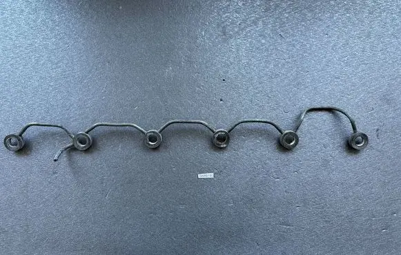 Nissan Patrol Y60 Fuel line pipe 16671V7211