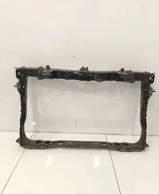 Toyota Prius (XW30) Radiator support slam panel 