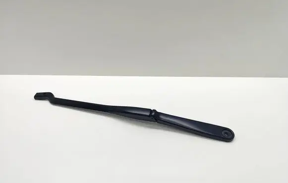 BMW 7 G11 G12 Front wiper blade arm 7357303 735730304 61617357303