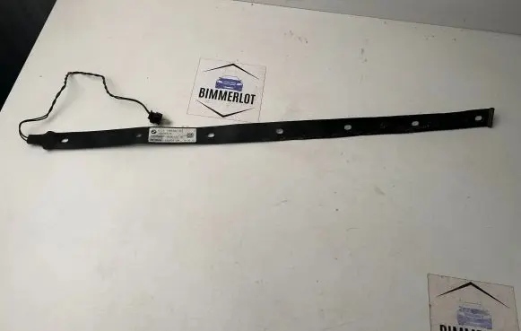 BMW 4 F32 F33 Tailgate sensor 10237711