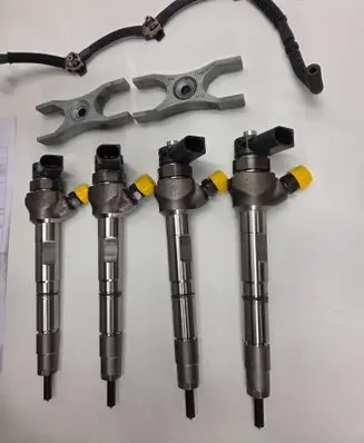 Audi A3 S3 8V Fuel injector 0445110469 04L130277AC