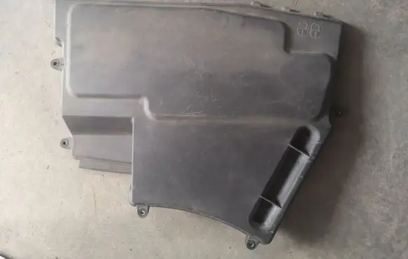 BMW 5 E60 E61 Fuse box cover 7520899