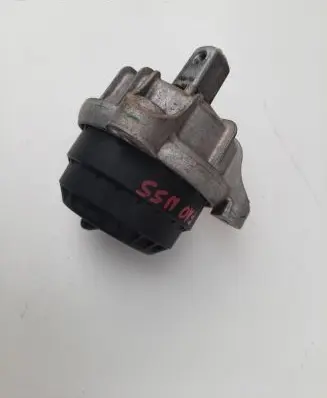 BMW 5 F10 F11 Engine mount bracket 6858975 280312