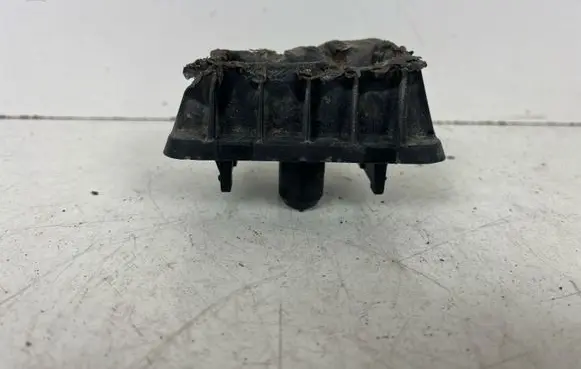 BMW 1 E81 E87 Jacking socket point 51717123311