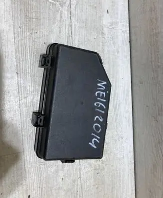 Audi e-tron Fuse box cover 4KE937124