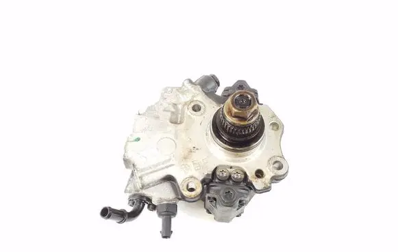Mercedes-Benz SLK R172 Fuel injection high pressure pump A6510701801