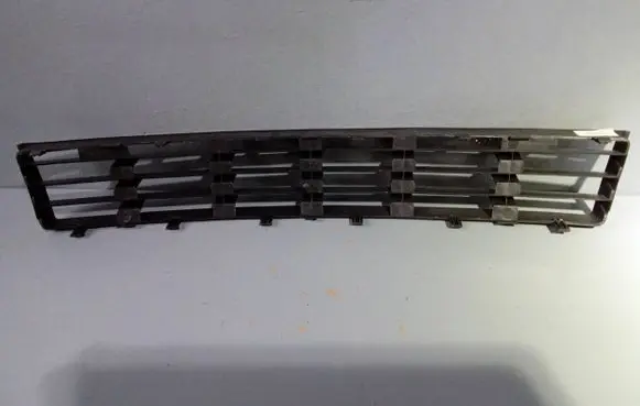 Audi A4 S4 B5 8D Front bumper lower grill AD9901401