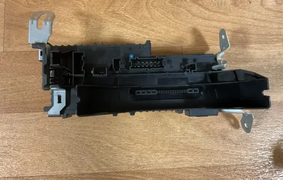 Mercedes-Benz E W212 Fuse module 016706581