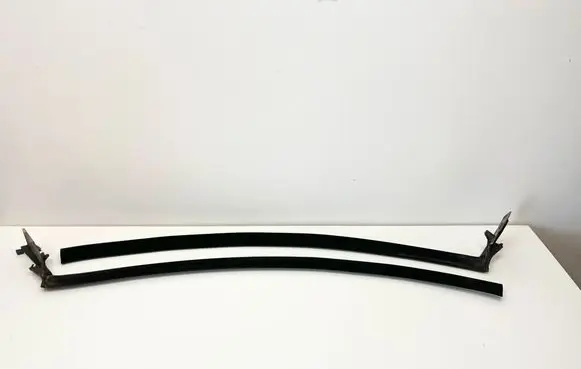 Mercedes-Benz SL R129 Front door glass trim molding A1297200524 A1297200624