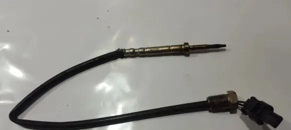 BMW 4 F32 F33 Exhaust gas temperature sensor 8570234 0265700-9080