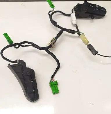 Honda Insight Steering wheel buttons/switches 