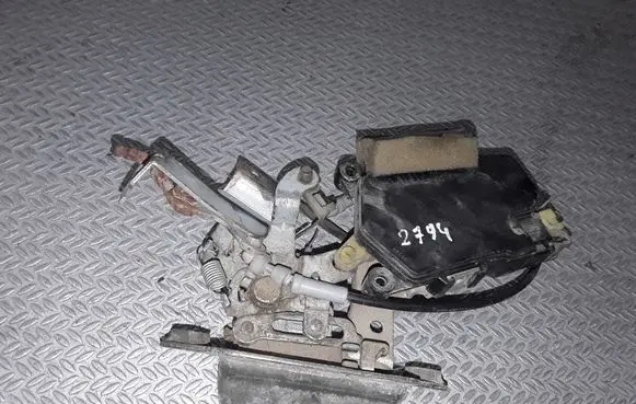 Subaru Outback Loading door lock 