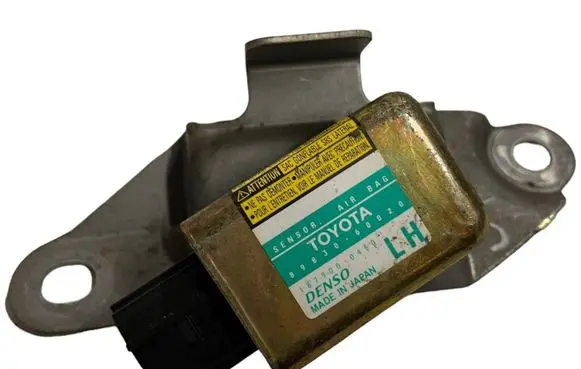 Toyota Land Cruiser (J120) Airbag deployment crash/impact sensor 8983060020 1879000460