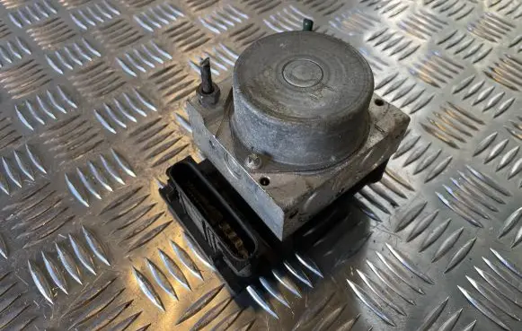 Renault Scenic III - Grand scenic III ABS Pump 0265800519 88407N0105