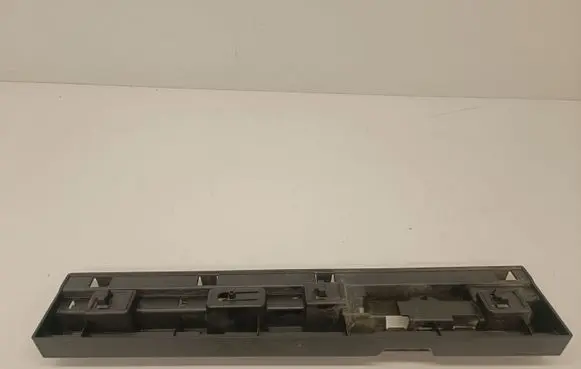 BMW 2 F46 Sill/side skirt trim 7301941