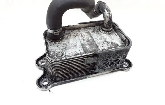 Engine oil radiator
