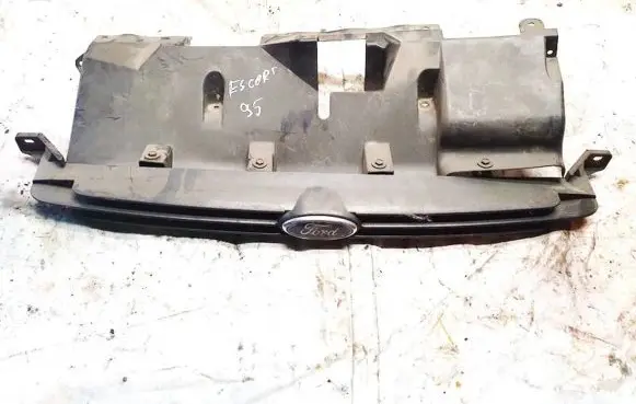 Ford Escort Front grill 95ag16613cc