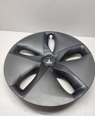 Tesla Model 3 R17 wheel hub/cap/trim 104423199B TLK0011