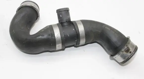 Mercedes-Benz C W204 Intercooler hose/pipe A2045012682