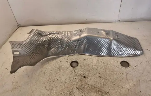 Toyota C-HR II Exhaust heat shield 