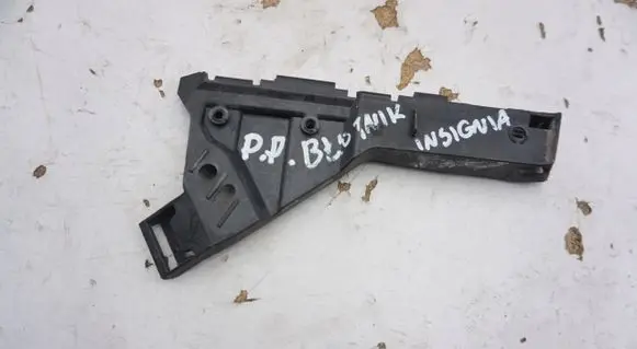 Opel Insignia A Front bumper mounting bracket LIZG