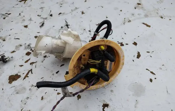 BMW 5 GT F07 In-tank fuel pump 7217065