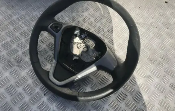 Ford Fiesta Steering wheel 8a613600df