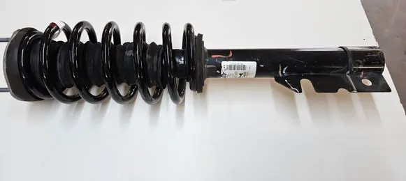 Jeep Grand Cherokee WL Front shock absorber with coil spring 68458142AF 68375157AB