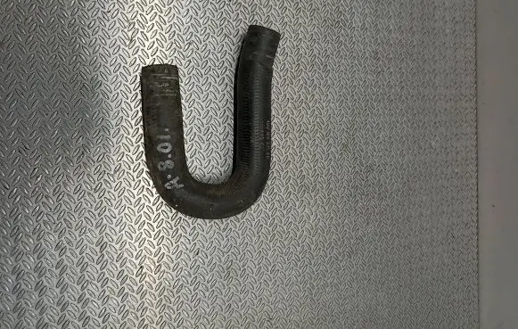 Audi A8 S8 D2 4D Engine coolant pipe/hose 4D0819371AC