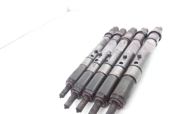 Audi A6 S6 C5 4B Fuel injector 059130201f 0432133795