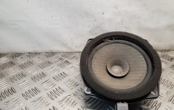 Hyundai Tucson JM Front door speaker 963302E000