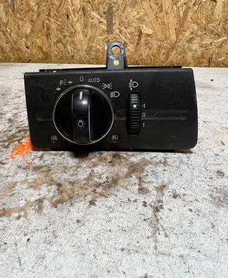 Mercedes-Benz E W211 Light switch 2115450904