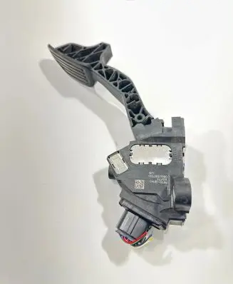 Toyota Yaris Accelerator throttle pedal 781100D160 14077A 08641087550