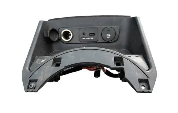 KIA Sportage Other center console (tunnel) element 846303U850WK W85K