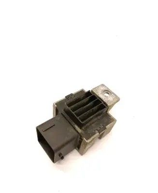 Citroen C5 Glow plug pre-heat relay AV6112A343BA 9662824880 AV61-12A343-BA